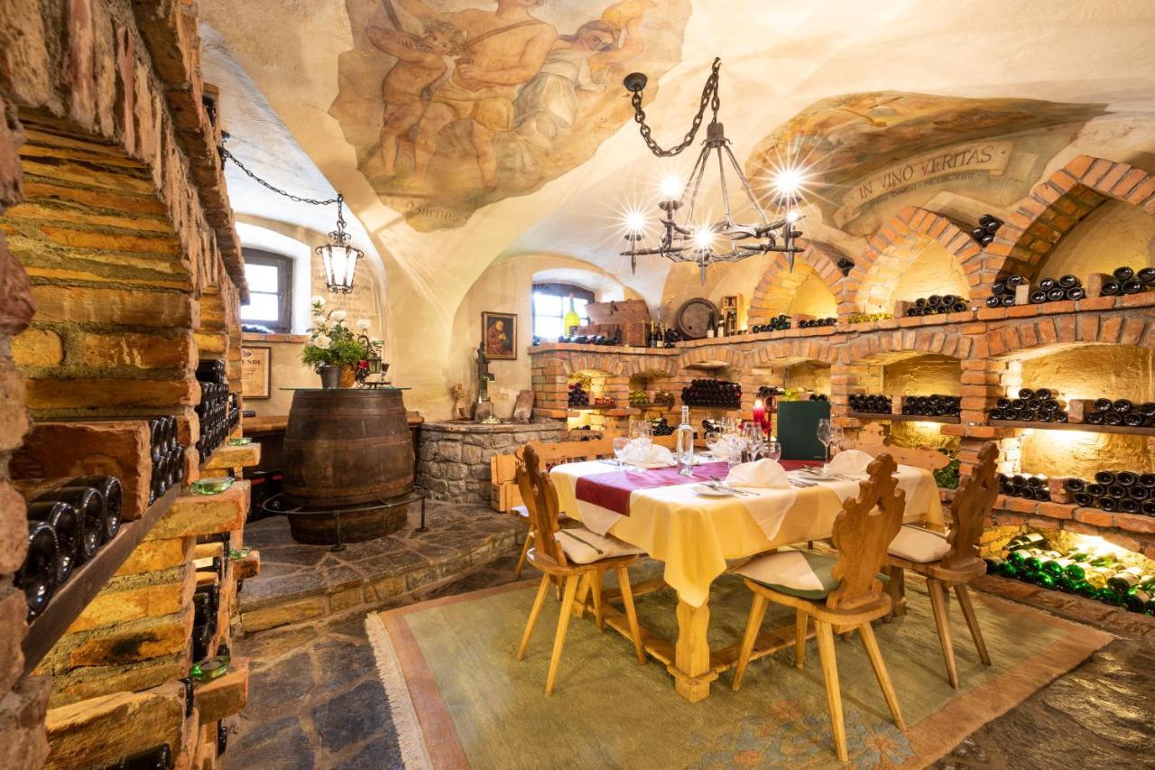 Hotel & Restaurant Wastlwirt ザンクト・ミヒャエル・イム・ルンガウ エクステリア 写真