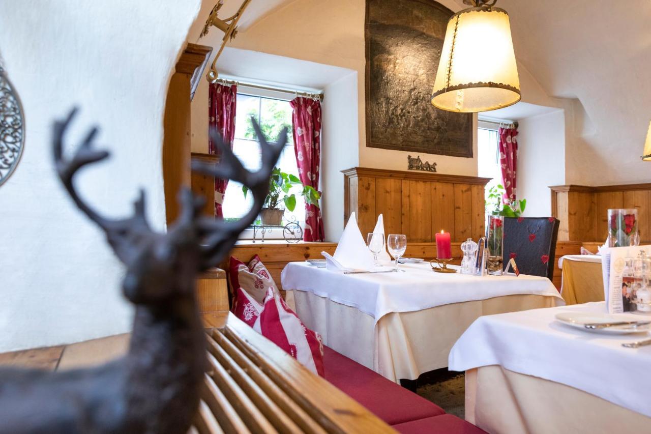 Hotel & Restaurant Wastlwirt ザンクト・ミヒャエル・イム・ルンガウ エクステリア 写真