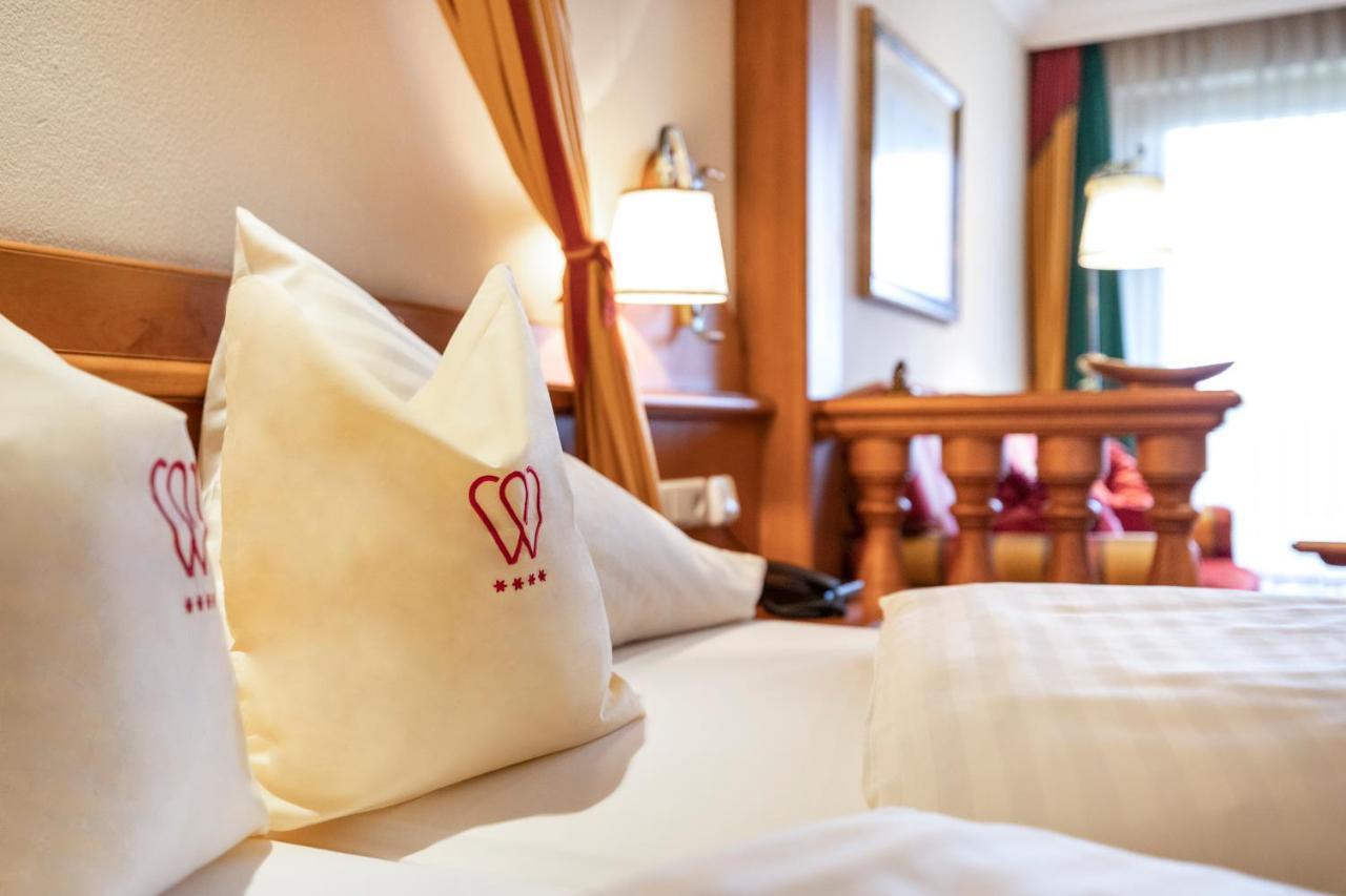 Hotel & Restaurant Wastlwirt ザンクト・ミヒャエル・イム・ルンガウ エクステリア 写真